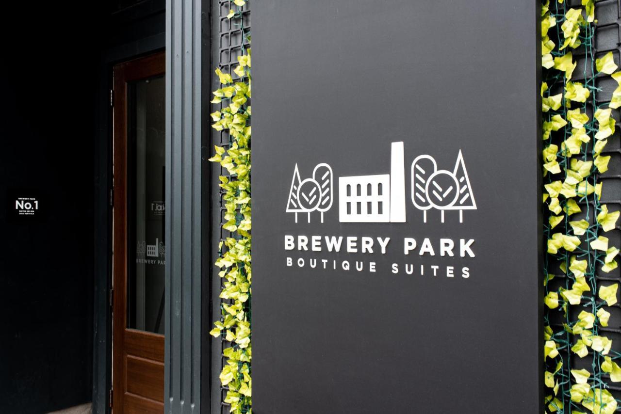 Brewery Park Aparthotel Halifax Exterior foto